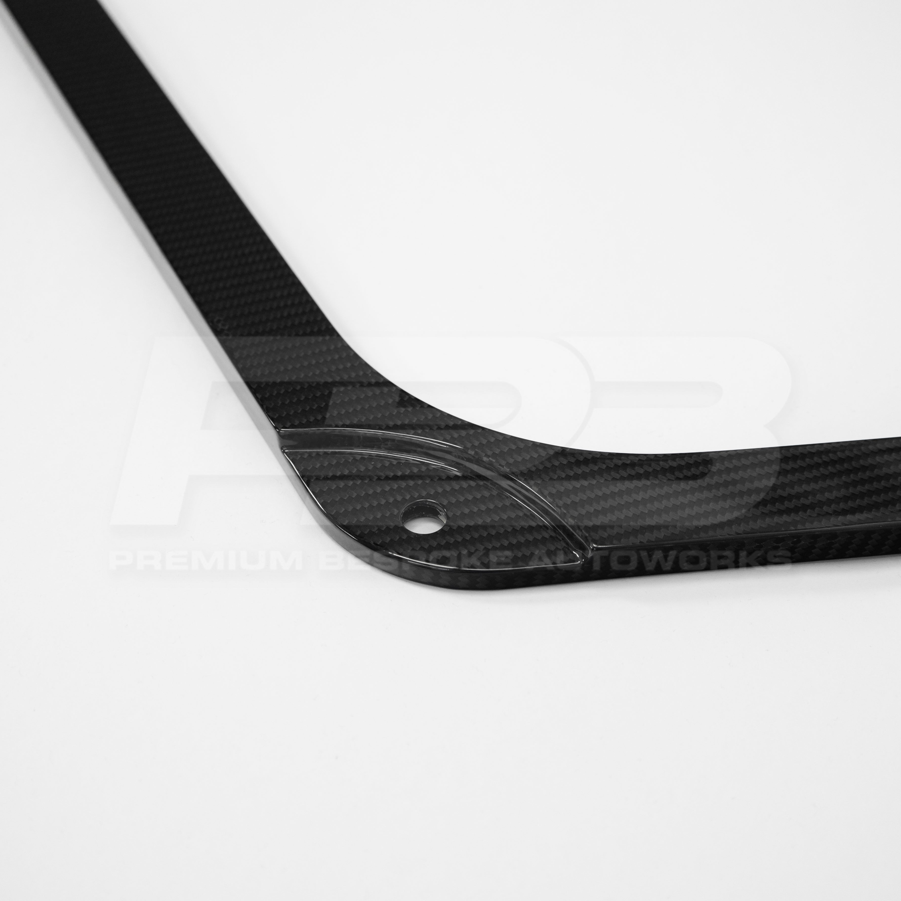 BMW M3/M4 G80/G82 CARBON FIBRE ENGINE STRUT BRACE