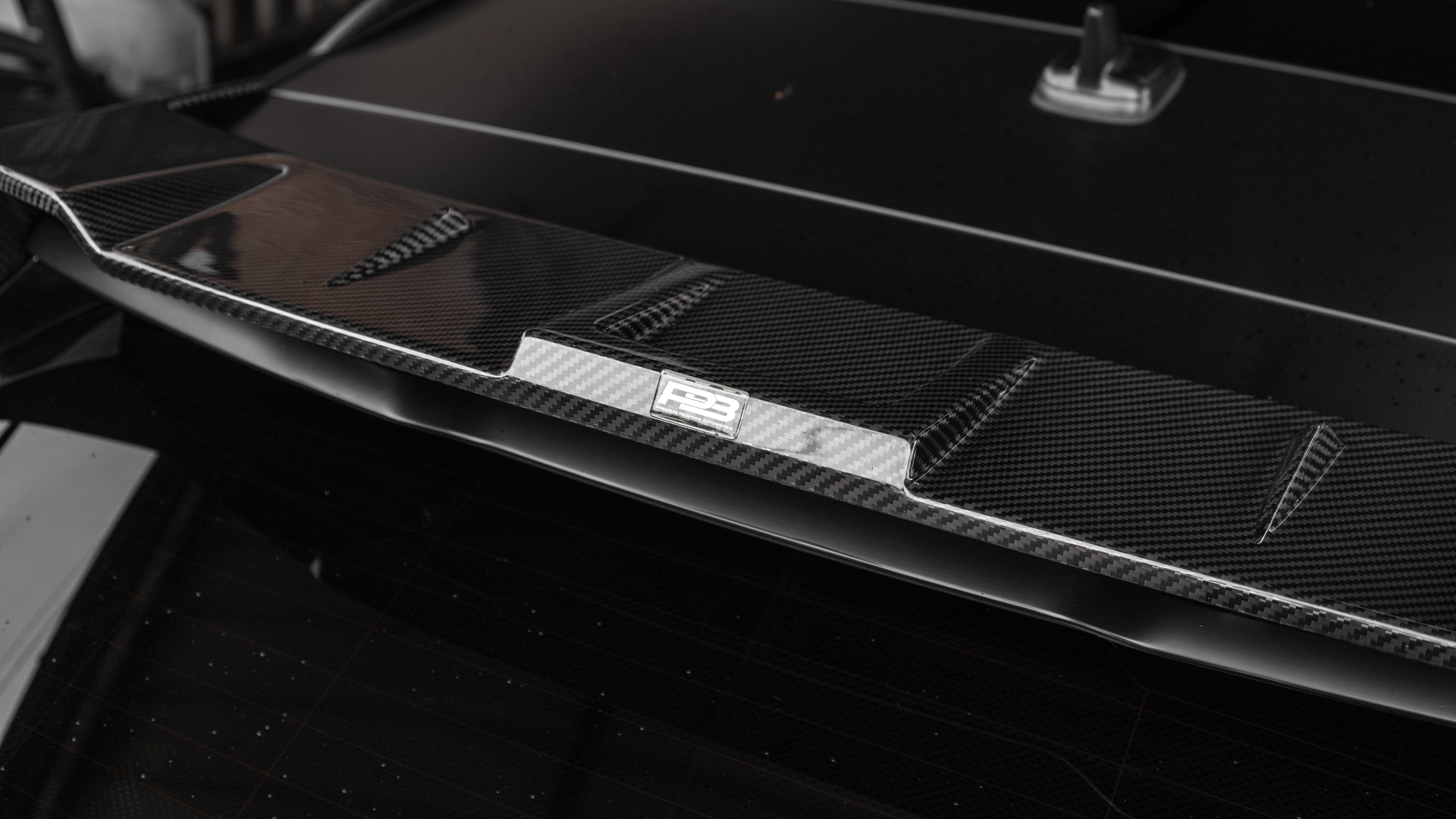 2020 Audi RS6 C8 Carbon Fibre Roof Spoiler