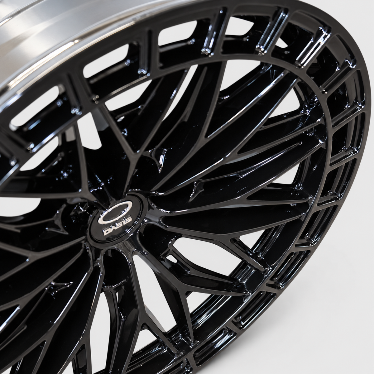 Ford Ranger 20 inch gloss black flow formed alloy wheel spoke and lip detail - Premium Bespoke AutoWorks
