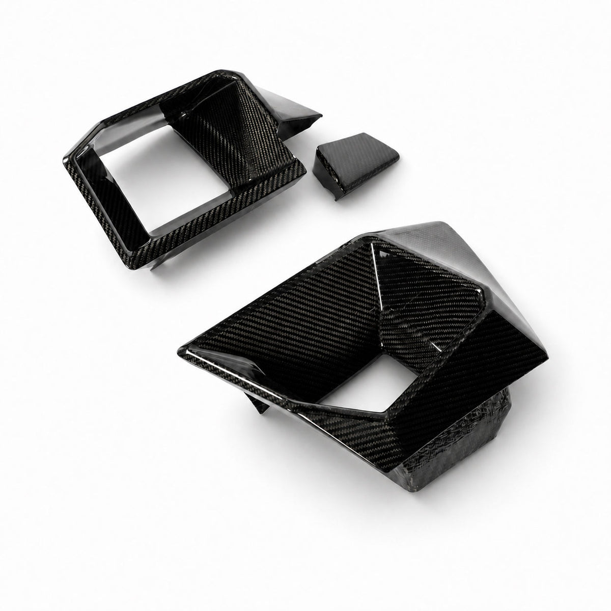 REVOZPORT BMW XM G09 Carbon Fibre Front Bumper Vent Trims (2023+), image 5 - Premium Bespoke AutoWorks