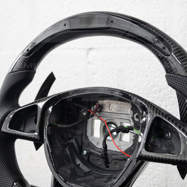 Volante personalizado Mercedes AMG de fibra de carbono con LED y agarres de cuero perforado