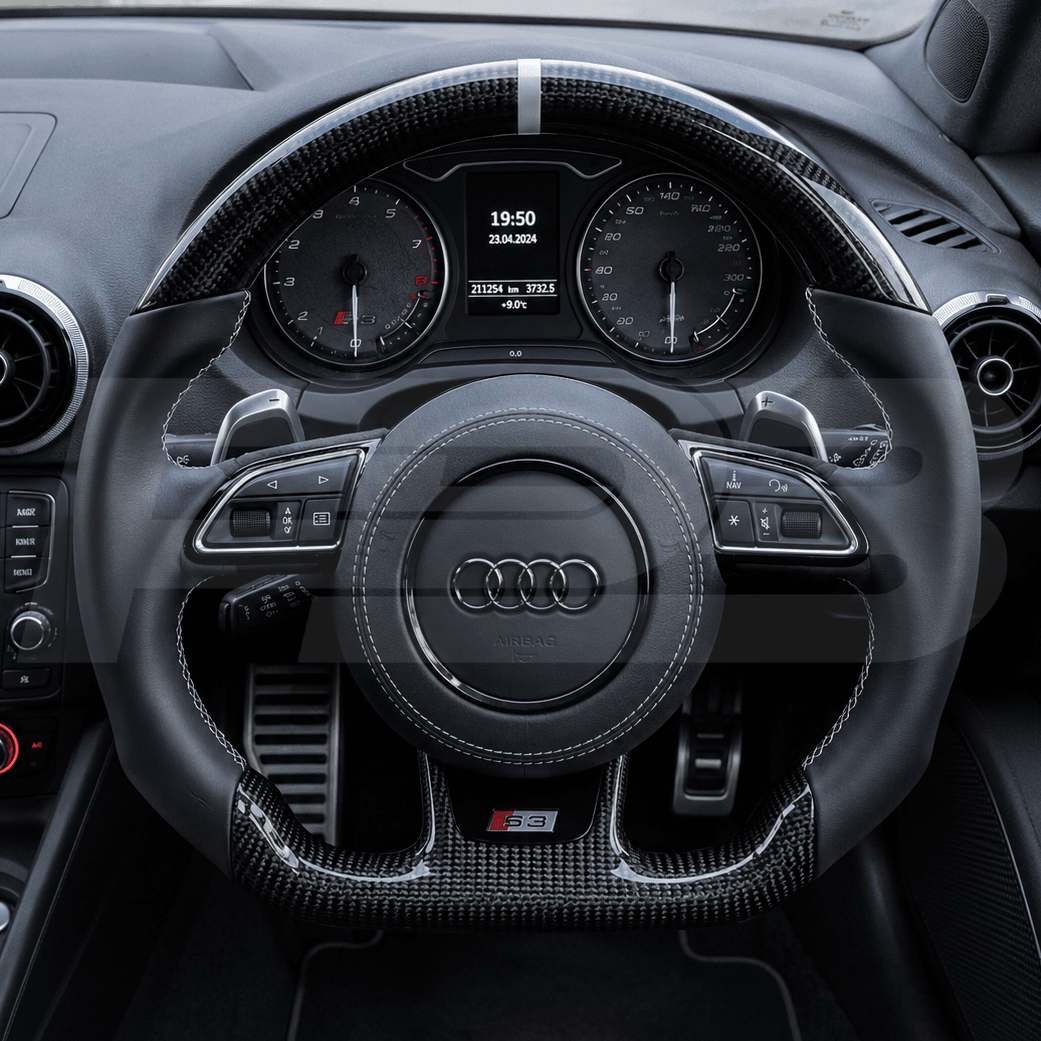 Audi rs3 8v pre-face lift carbon fibre steering wheel in carbo fibre with black smooth leather grips