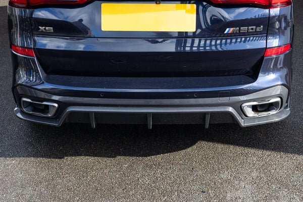 Difusor trasero con aspecto de fibra de carbono para BMW X5 G05
