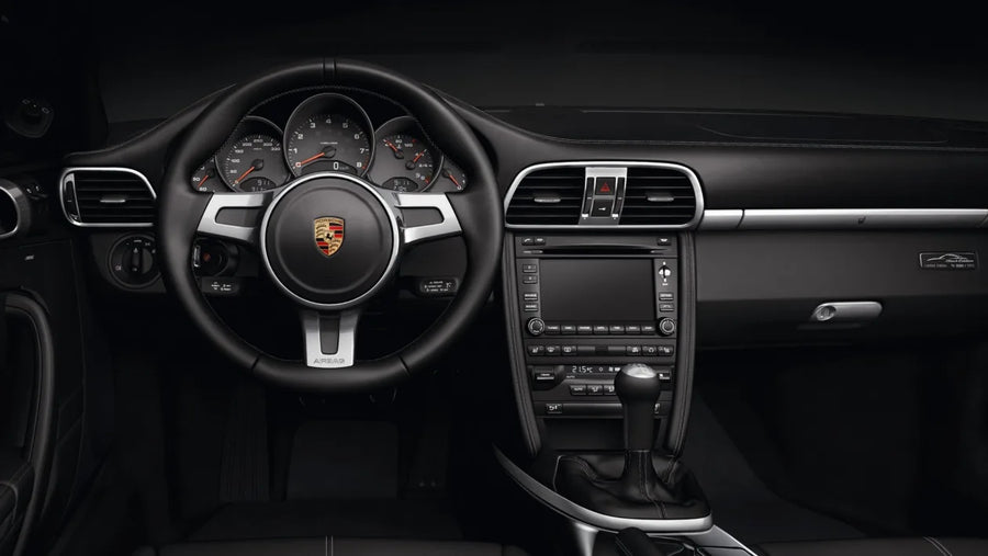 Porsche 997 steering wheel