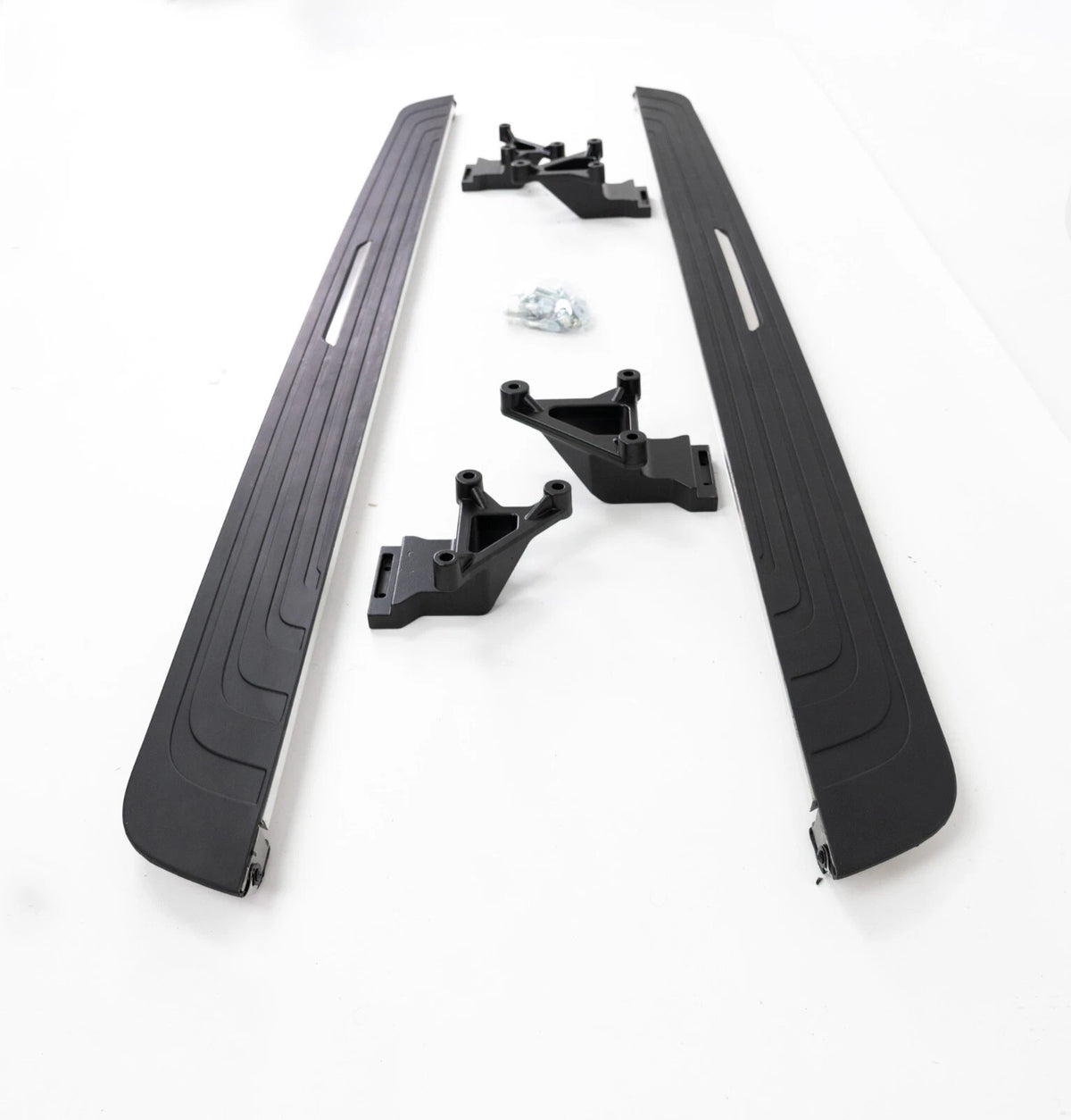 Range Rover Vogue L460 2023+ Black Side Steps product photo on white background