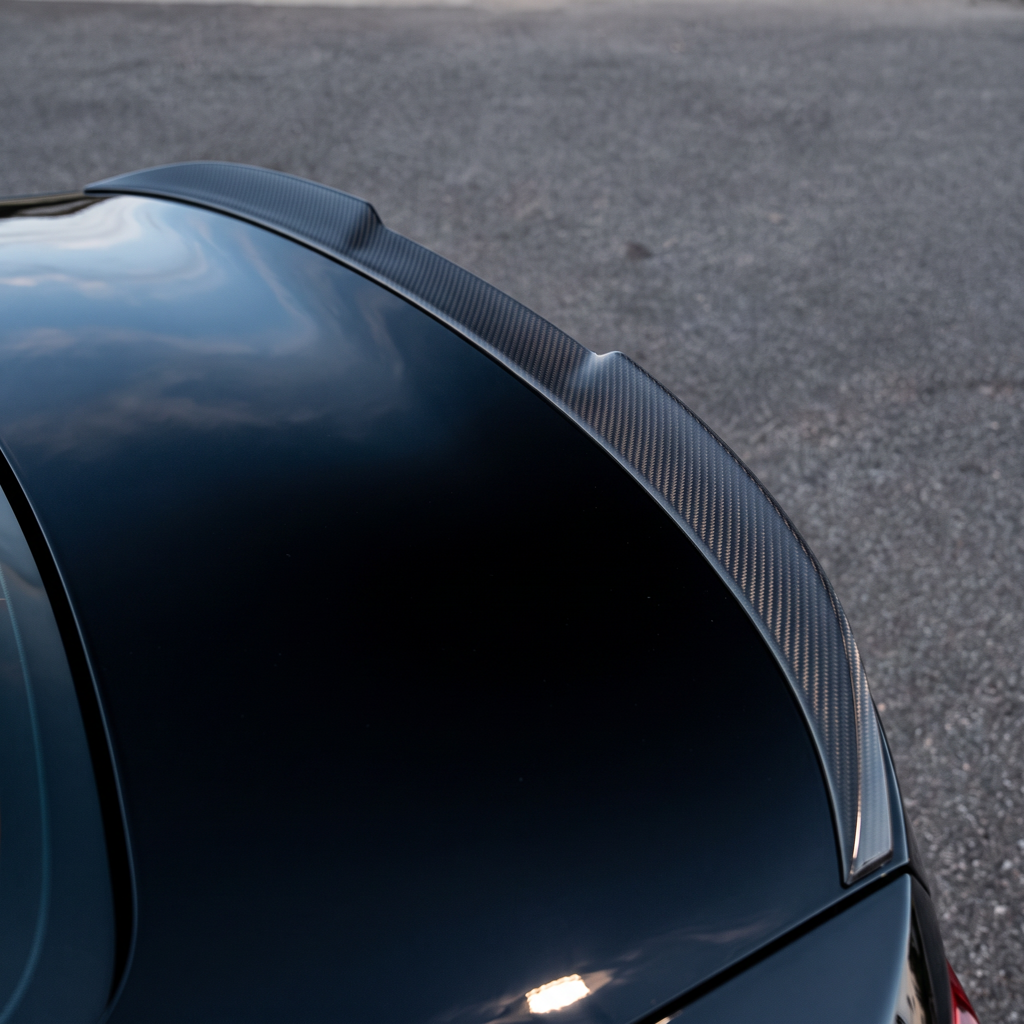 BMW M2 G87, 2 Series & M240i G42 pre-preg carbon fibre CS rear spoiler detail