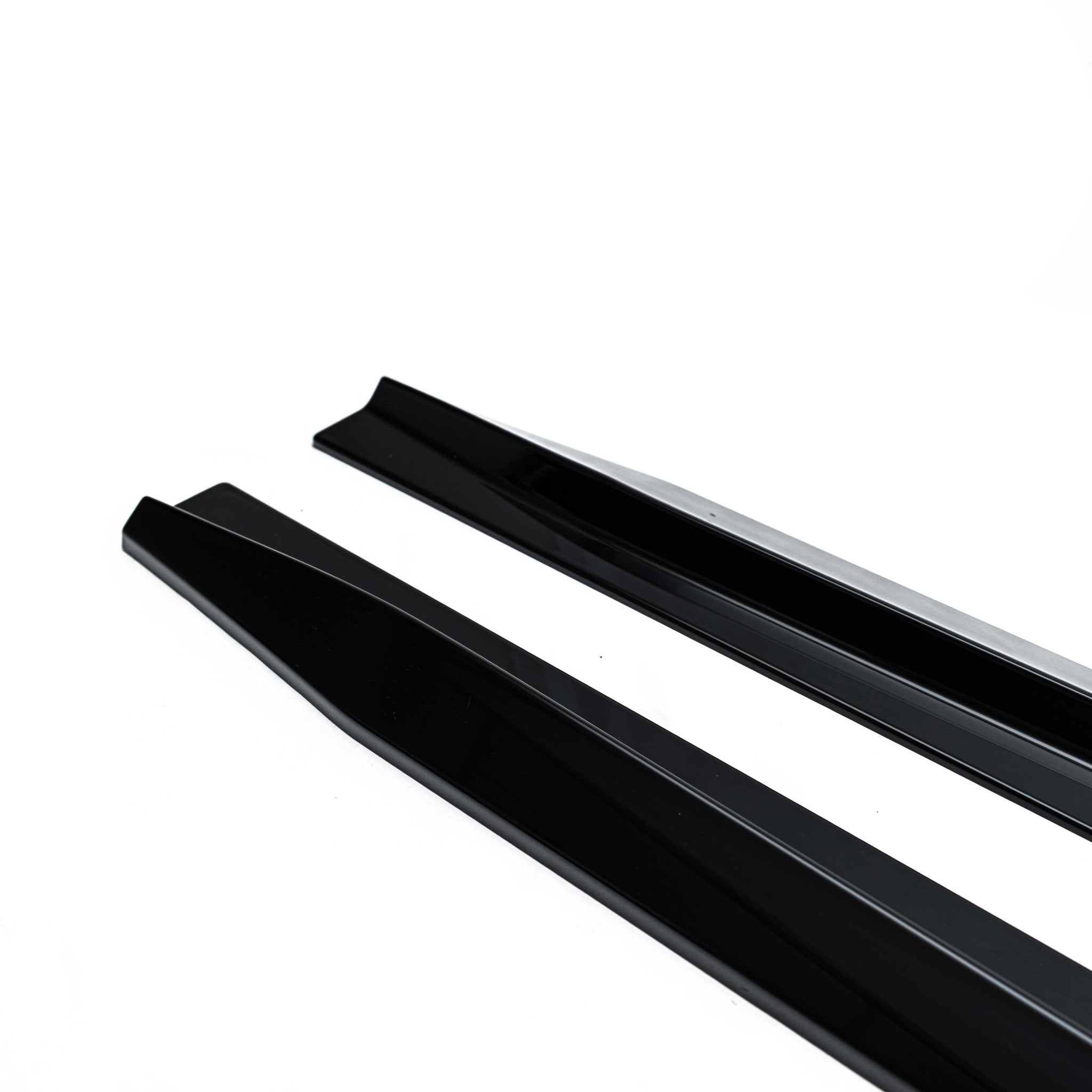 BMW M2 G87 EVO-S gloss black side skirts