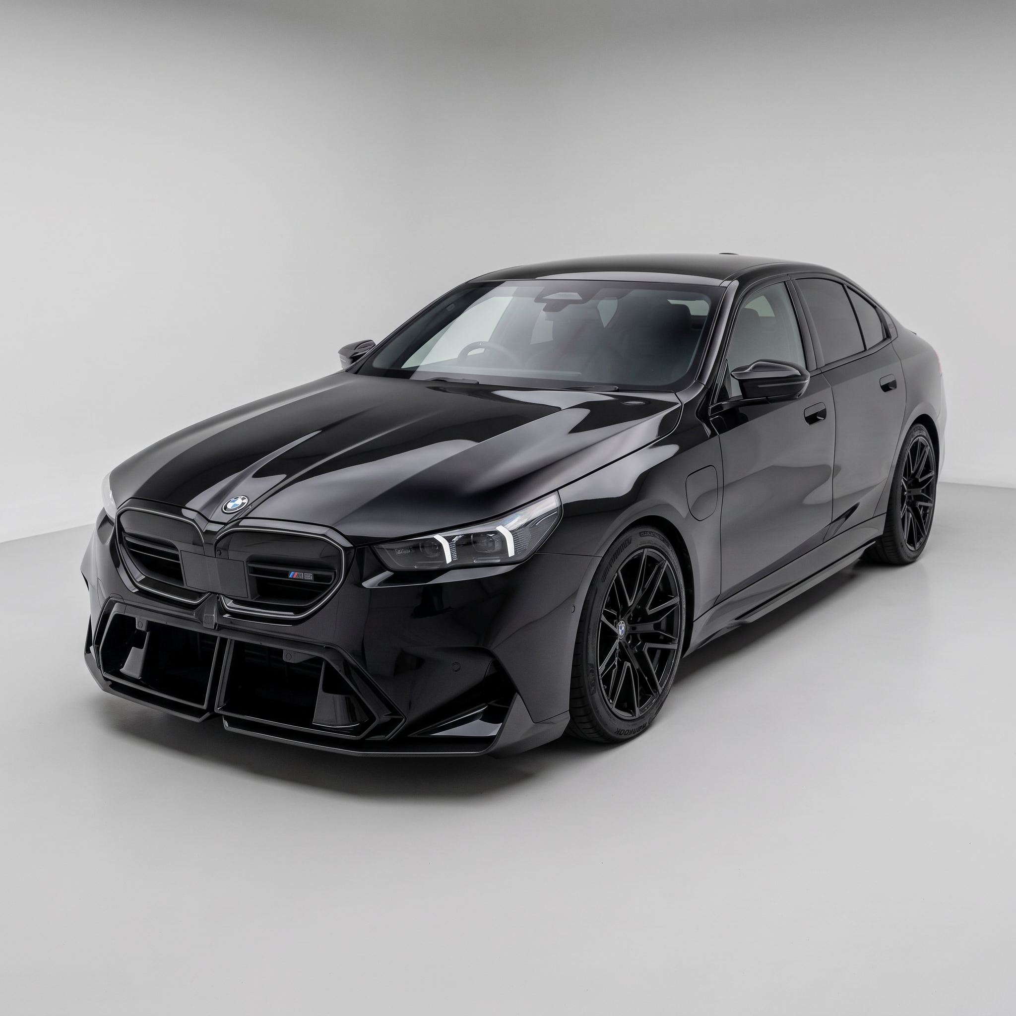 BMW M5 G90/G99 pre-preg carbon fibre front splitter