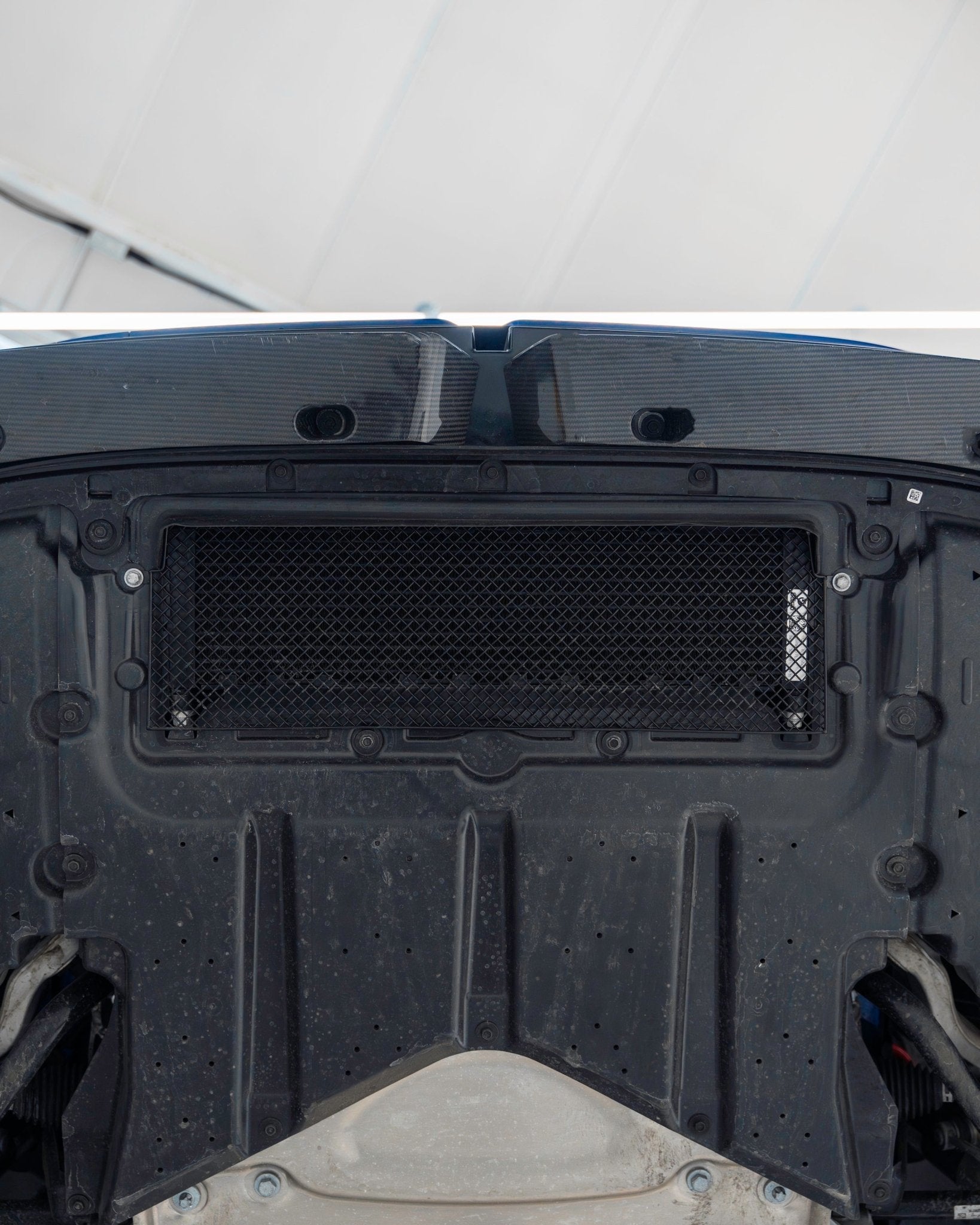 BMW M5 G90/G99 oil cooler protector kit fitted