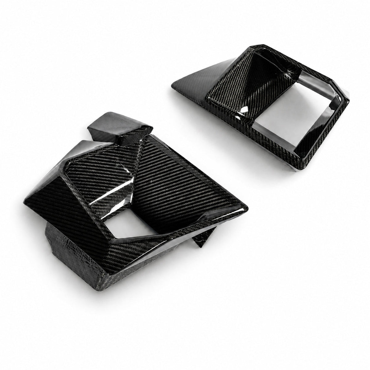 REVOZPORT BMW XM G09 Carbon Fibre Front Bumper Vent Trims (2023+), image 4 - Premium Bespoke AutoWorks